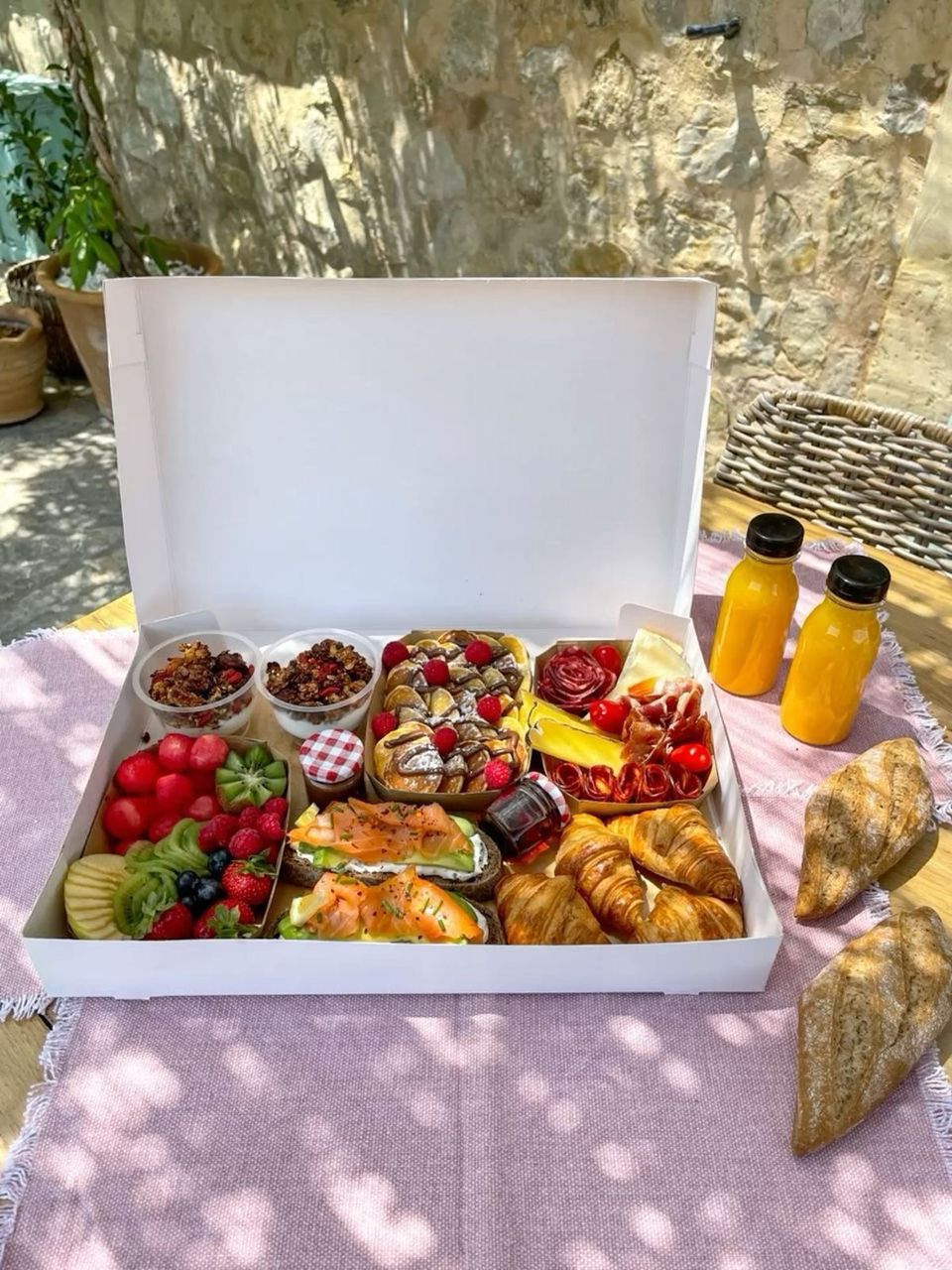 Breakfast Deluxe Basket